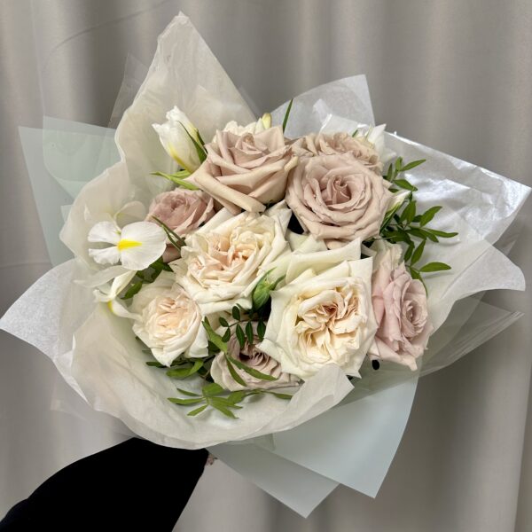 BUCHET TRANDAFIRI GARDEN - imagine 2