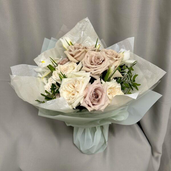 BUCHET TRANDAFIRI GARDEN - imagine 4