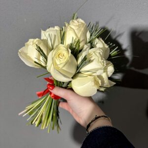 BUCHET TRANDAFIRI ALBI